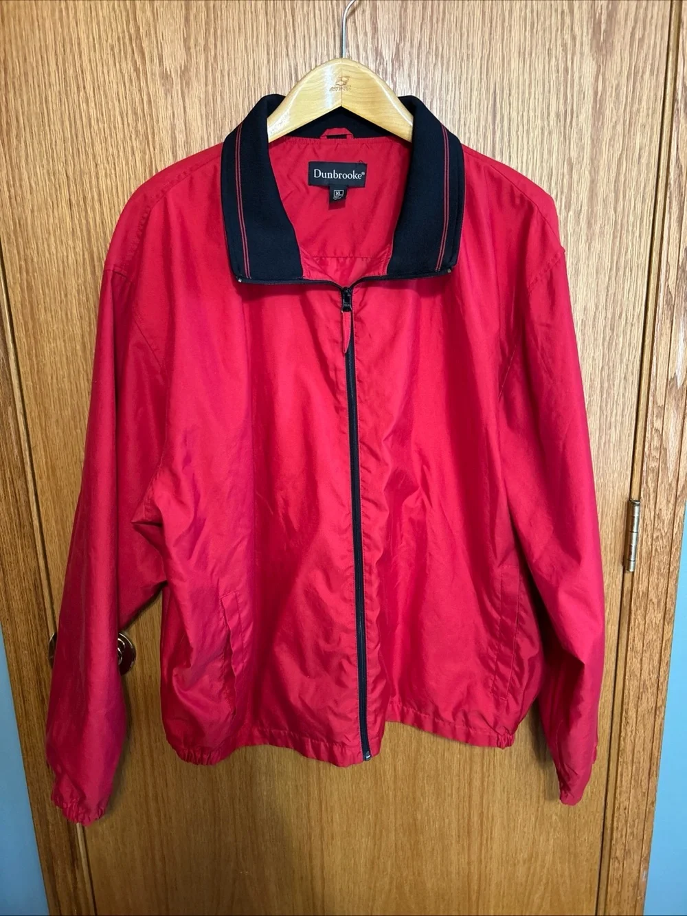 Vintage Dunbrooke Jacket Adult XL White Windbreaker 1990s Red Black Retro